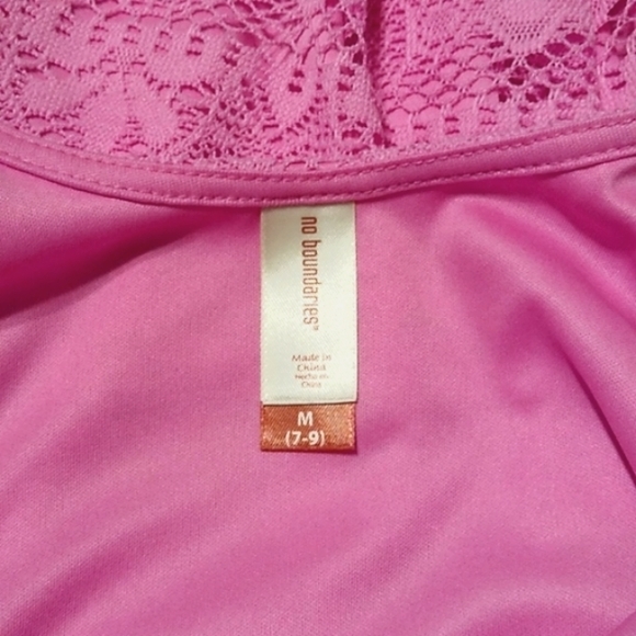 Excellent No Boundaries Pink Lace Dress: M (7-9) - Picture 6 of 8